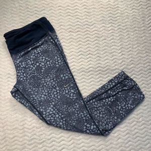 Nike Running Leggings Dotted Pattern Size - Large - Women’s